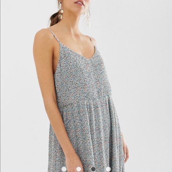 Y.AS Dress - Picture 2 of 8